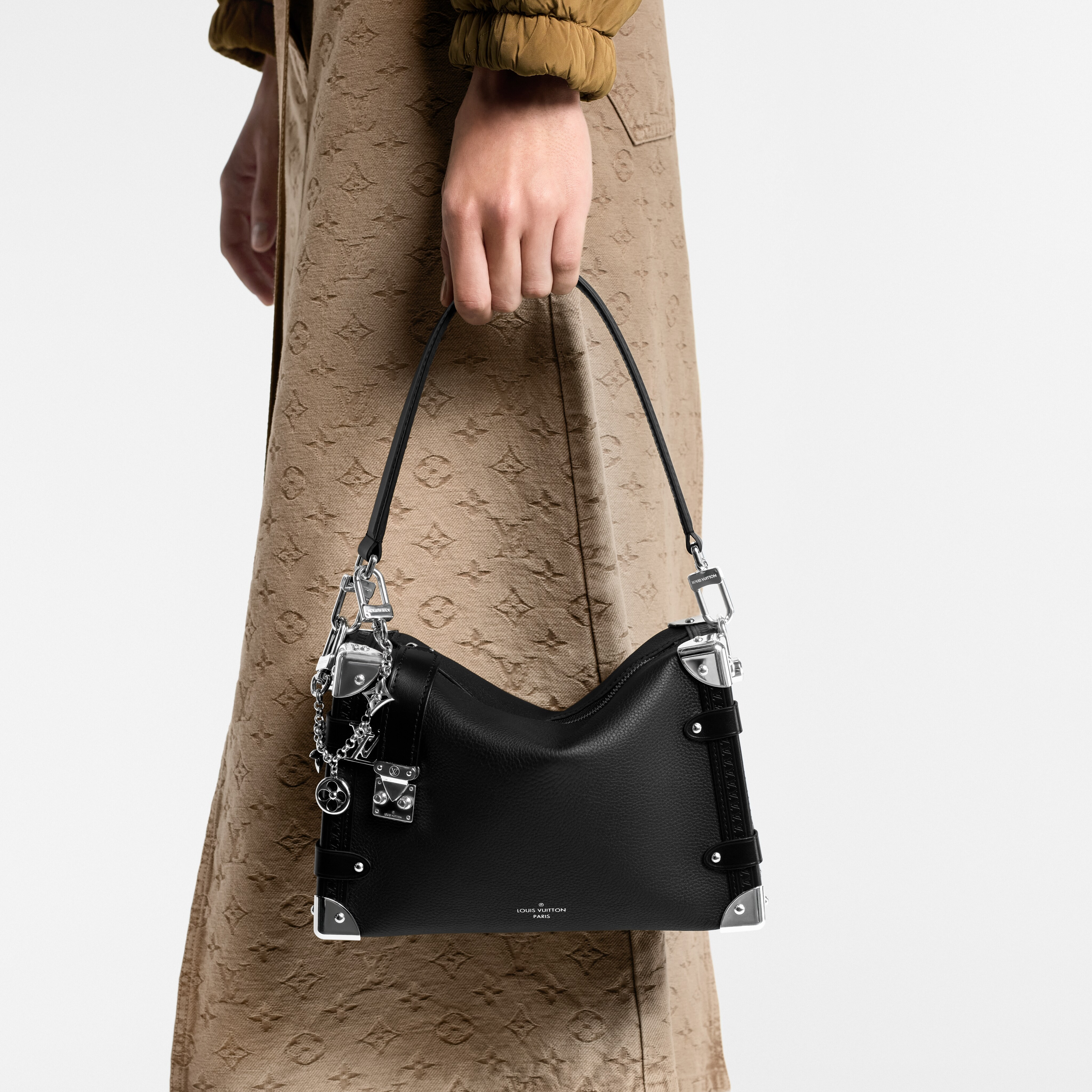 Side Trunk MM H27 - Mother's Day Gifts | LOUIS VUITTON